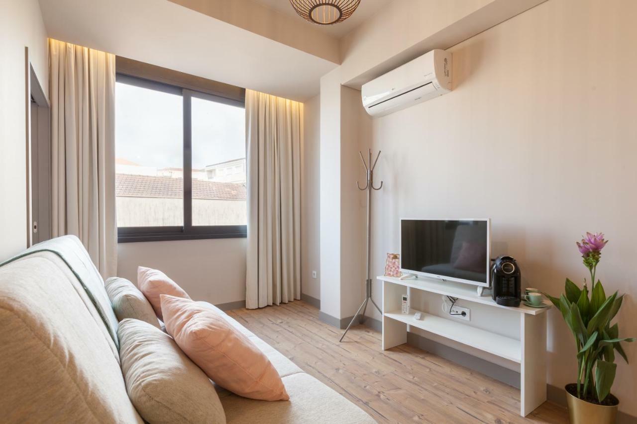 Sendme2Portugal: Santa Catarina Daire Porto Dış mekan fotoğraf